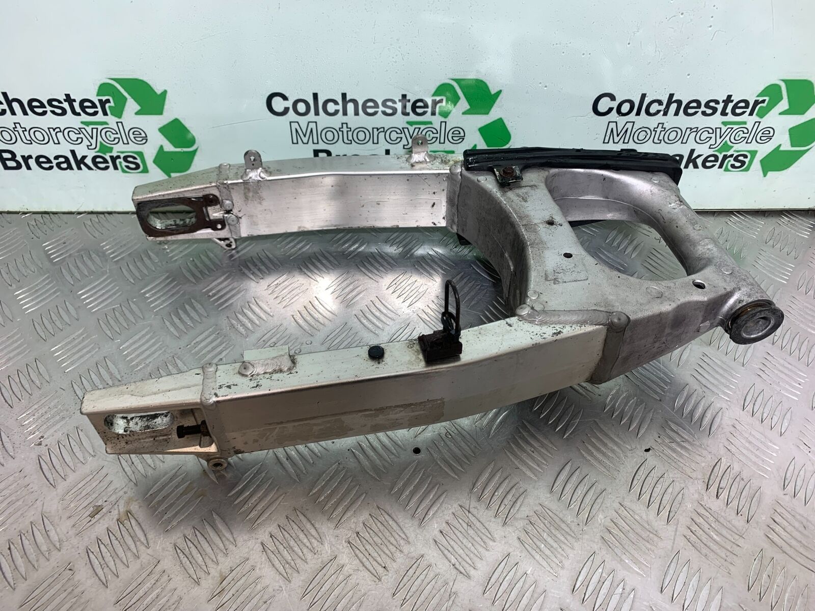 SUZUKI SV1000 SV 1000 K4 SWINGARM YEAR 2003-2007 (CMB1042)