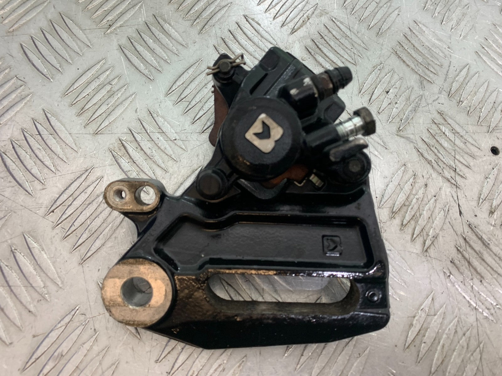 KTM DUKE 125 REAR BRAKE CALIPER   YEAR 2017-2022 (CMB1274)