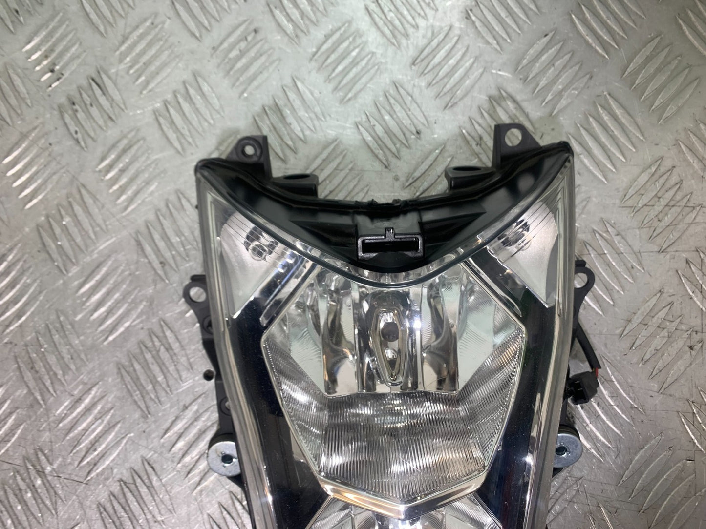 KAWASAKI ER6 N HEADLIGHT  YEAR 2012-2017 (CMB1324)