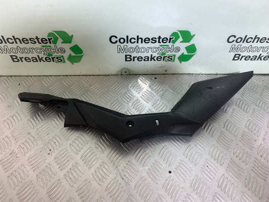SUZUKI DL 650 V-STROM RIGHT SIDE INFILL PANEL YEAR 2020 (CMB1117)