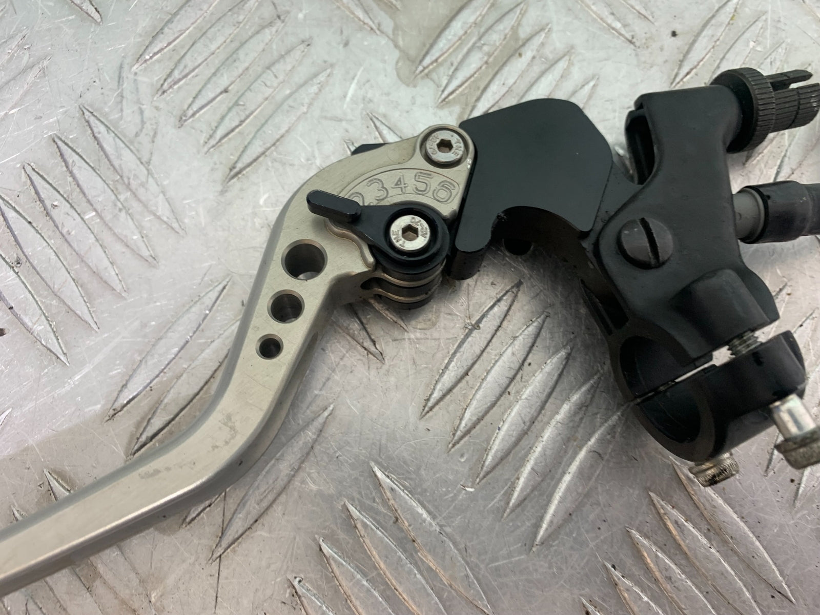 MV AGUSTA 800 F3 CLUTCH LEVER AND BRACKET  YEAR 2013-2016 (CMB1152)