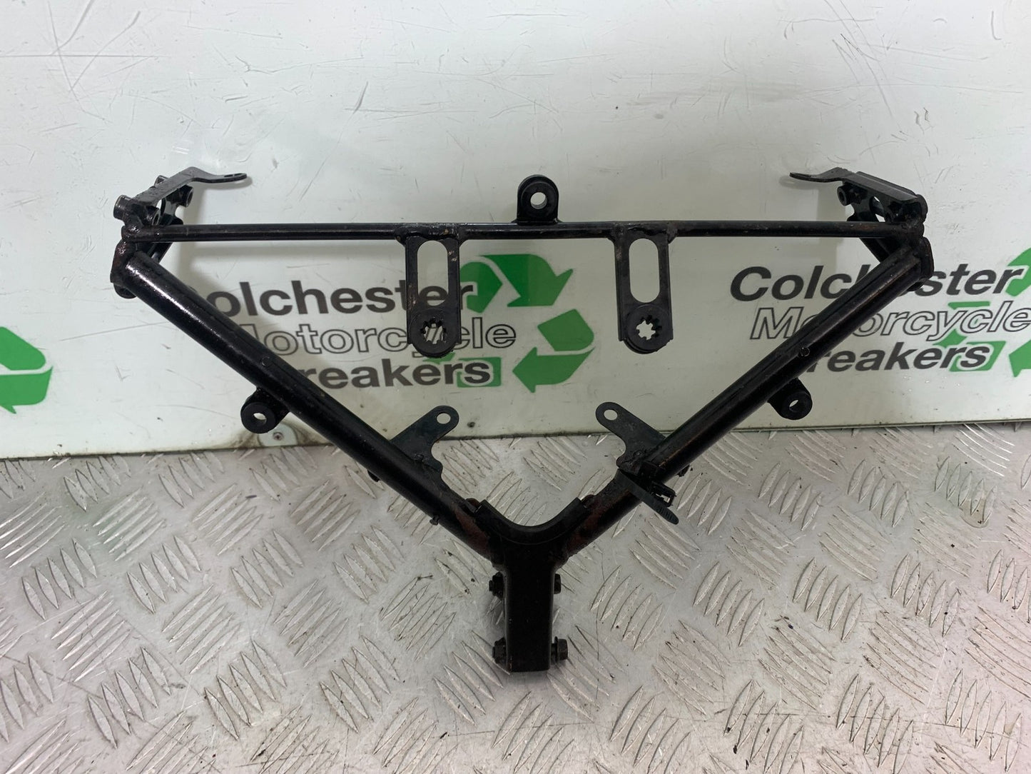 HONDA CBR1100 BLACKBIRD FAIRING BRACKET    YEAR 1999-2005 (CMB1232)