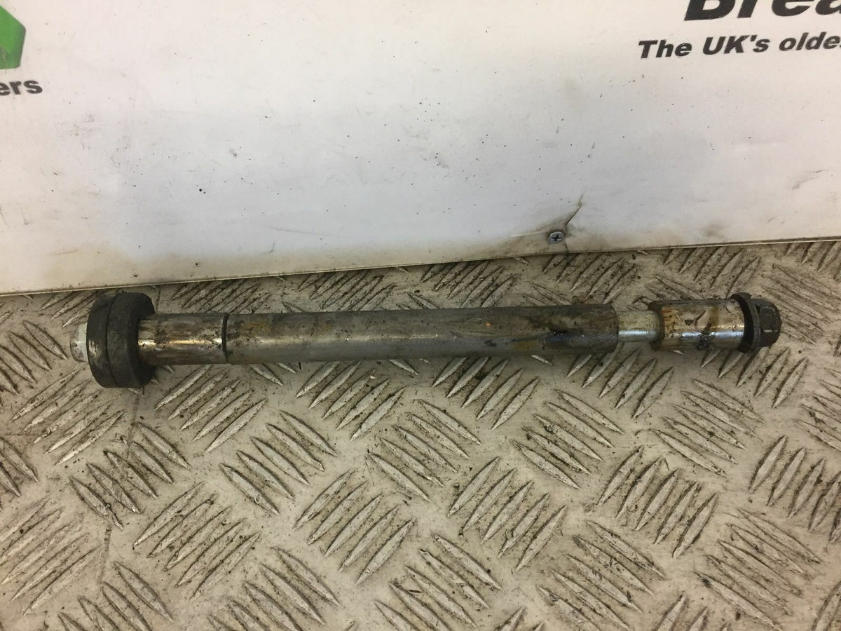 SUZUKI GSX600 F GSX 600 F SWINGARM SPINDLE  YEAR 1988-1994