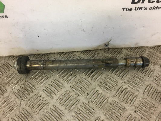 SUZUKI GSX600 F GSX 600 F SWINGARM SPINDLE  YEAR 1988-1994