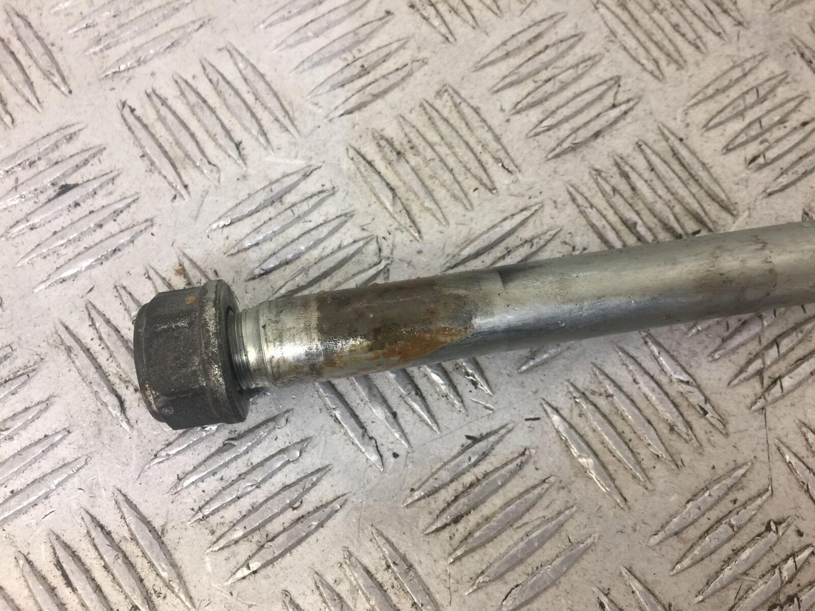 HONDA HONDA CBR400 RR SWINGARM SPINDLE  YEAR 1990-95(STOCK 624)