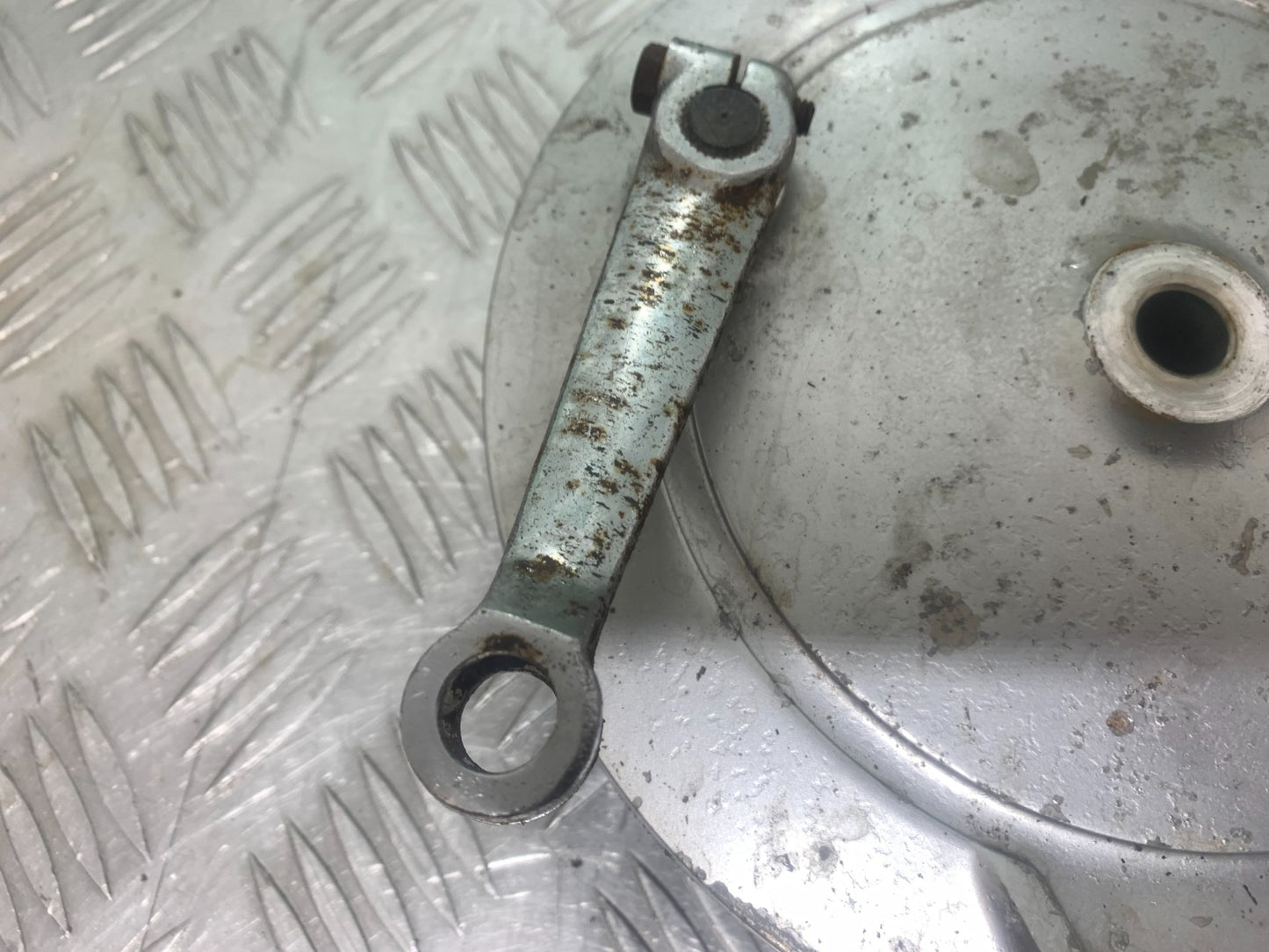 YAMAHA XV535 XV 535 VIRAGO REAR BRAKE HUB   YEAR 1994-02 (CMB1139)