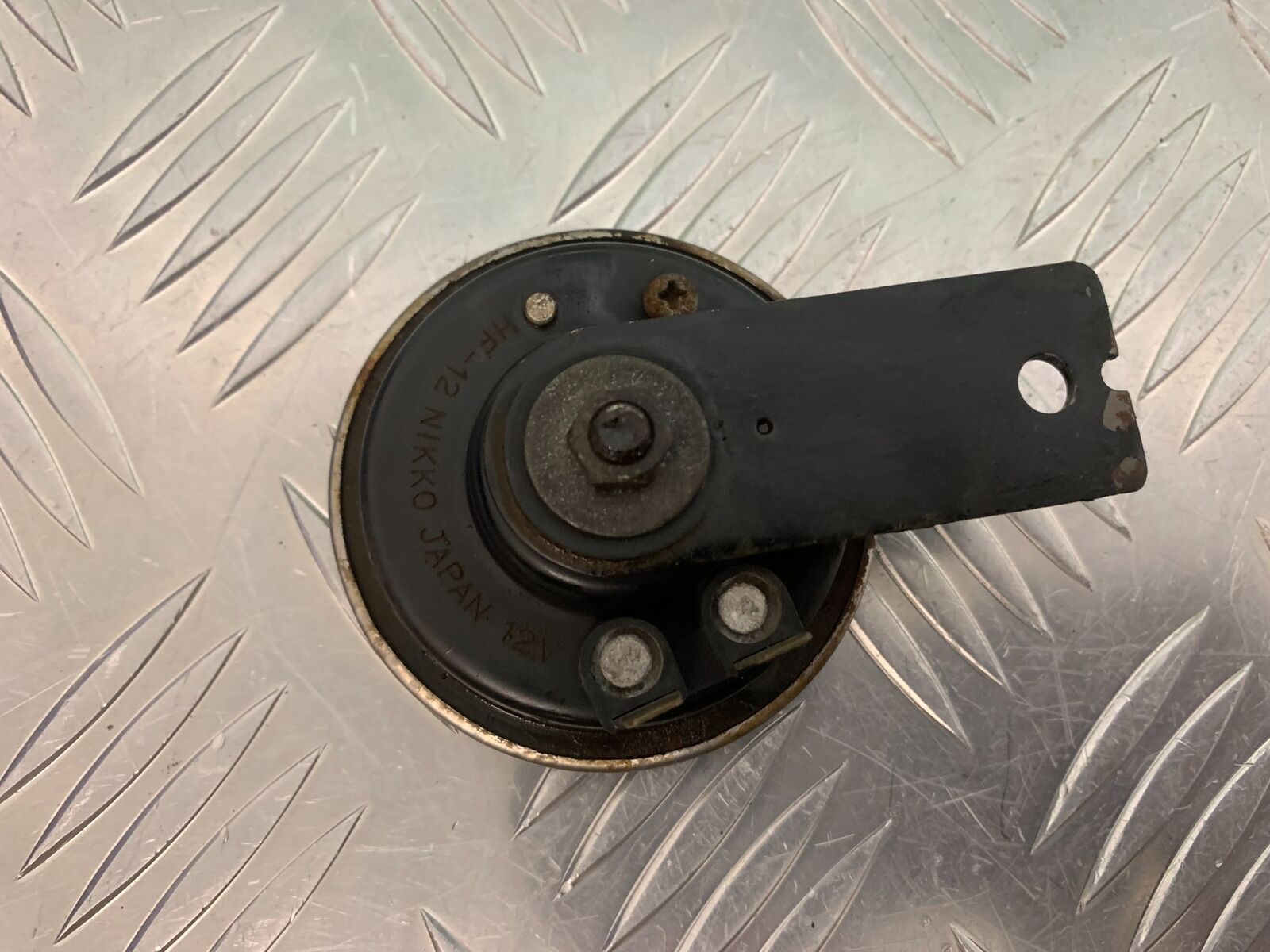YAMAHA FZ6 FAZER HORN YEAR 2004-2007 (STOCK 955)