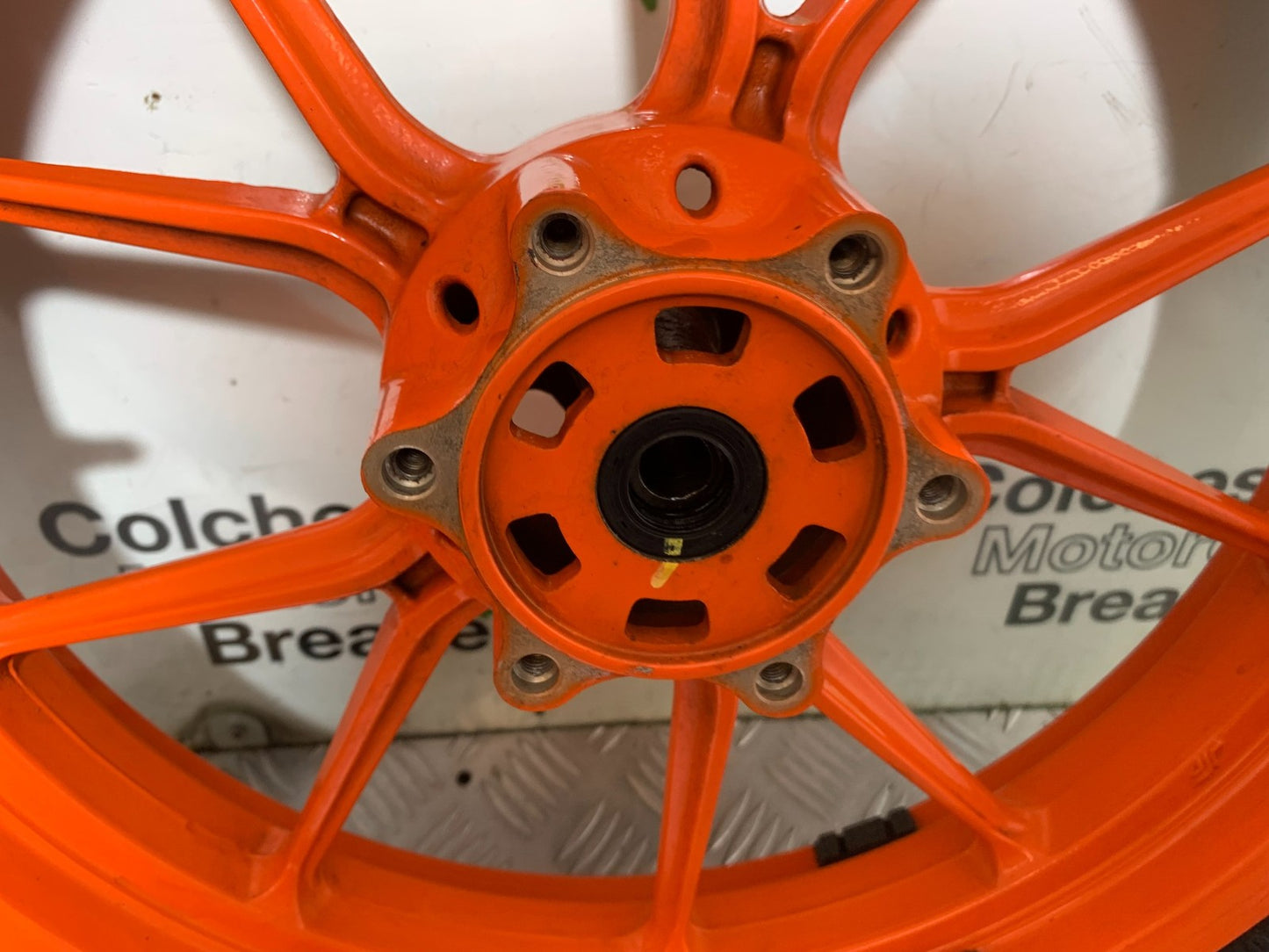 KTM DUKE 390 FRONT WHEEL YEAR 2017- 2023 (CMB1314)