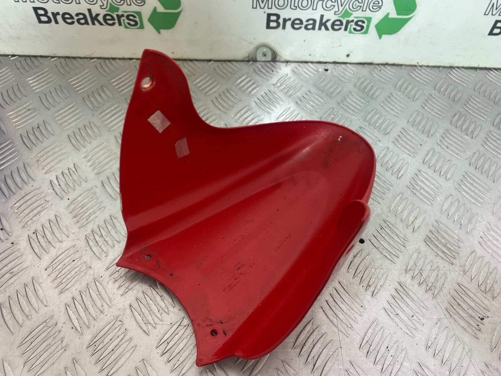 TRIUMPH 955i SPRINT ST FRONT MUDGUARD   1999-2004 (CMB1176)