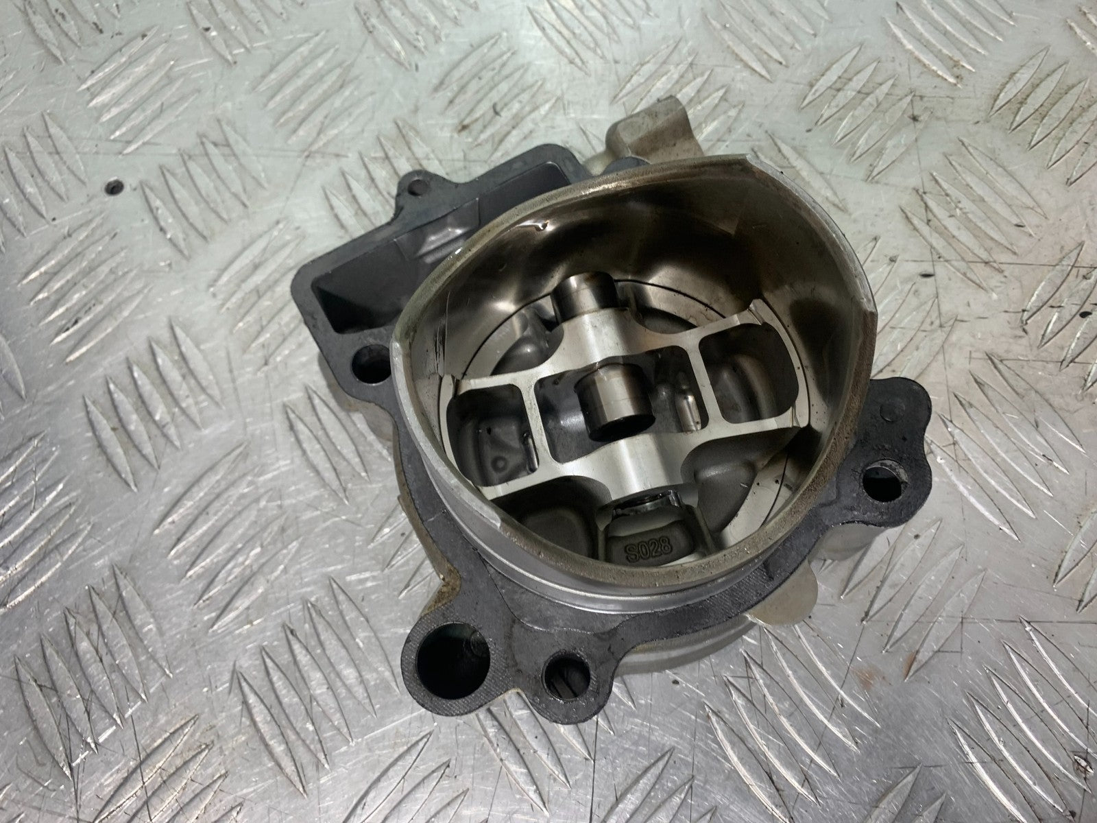 KAWASAKI KXF450 KXF 450 BARREL AND PISTON  YEAR 2009-2015 CMB1217)