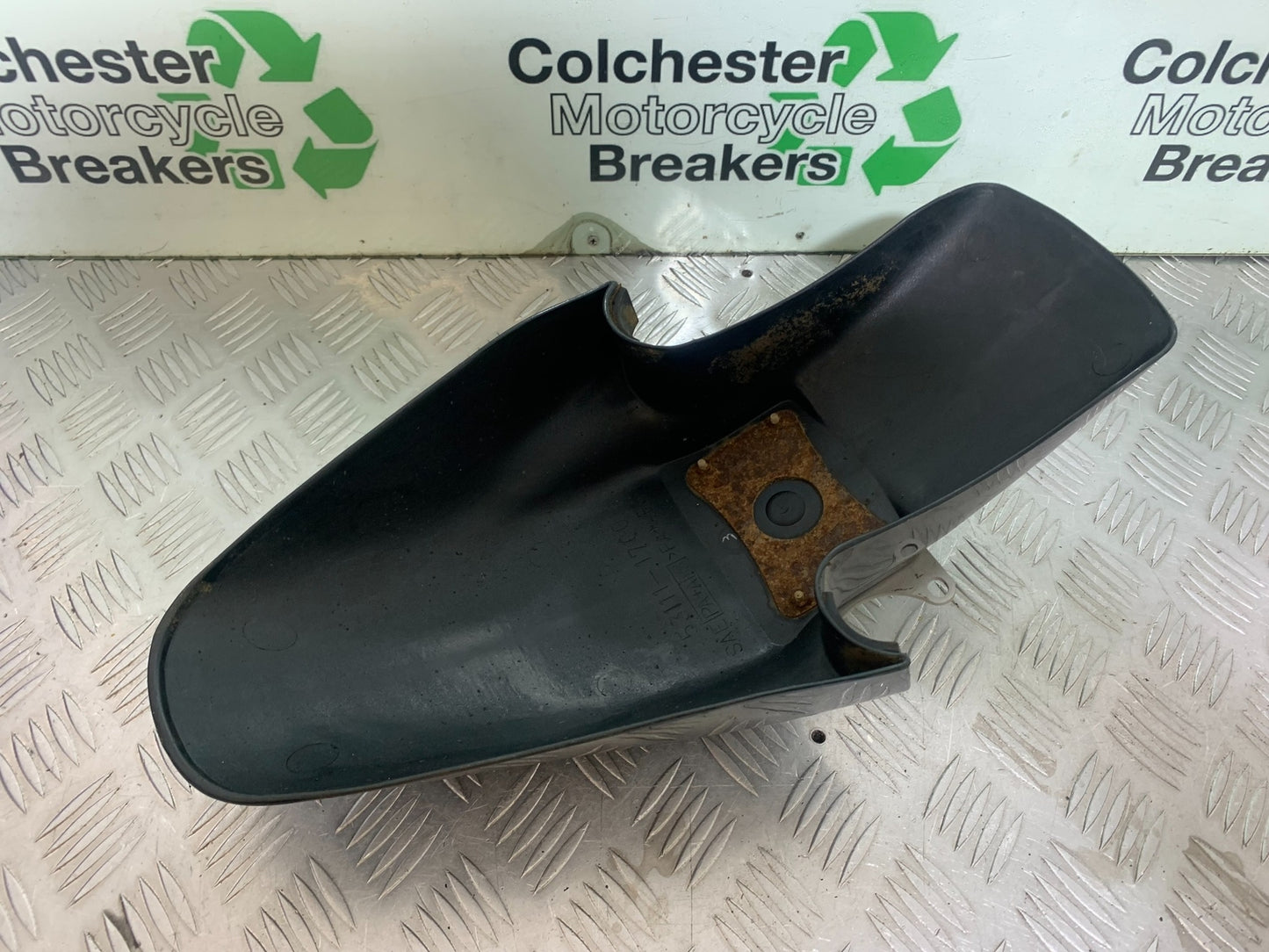 SUZUKI GSF1200  GSF 1200 BANDIT FRONT MUDGUARD  YEAR 1997-2000 (CMB1149)