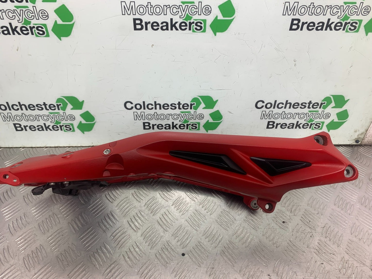 TRIUMPH 675 STREET TRIPLE RX REAR SUBFRAME  2015- 2017 (CMB1299)