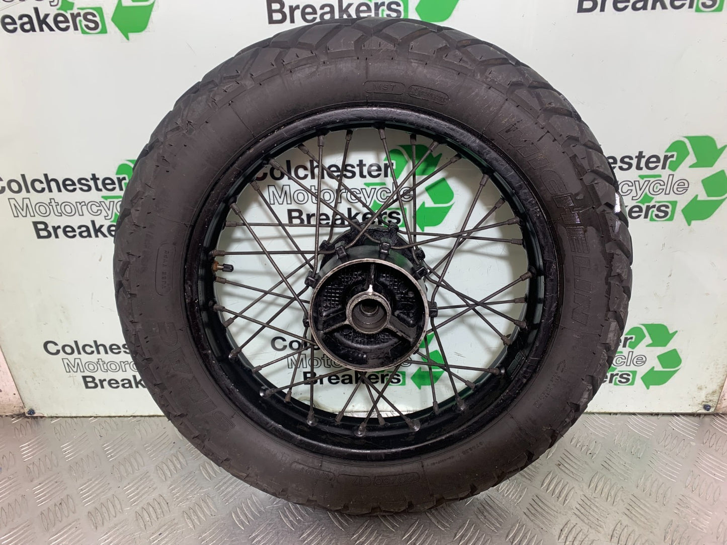 ROYAL ENFIELD HIMALAYAN 411 REAR WHEEL YEAR 2018-2023 (CMB1322)