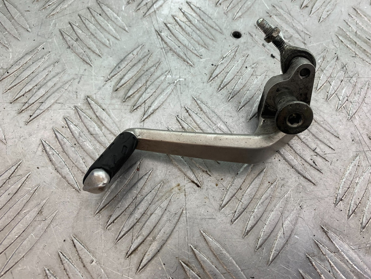 DUCATI 1299 PANIGALE GEAR LEVER   YEAR 2016 (CMB 1187)