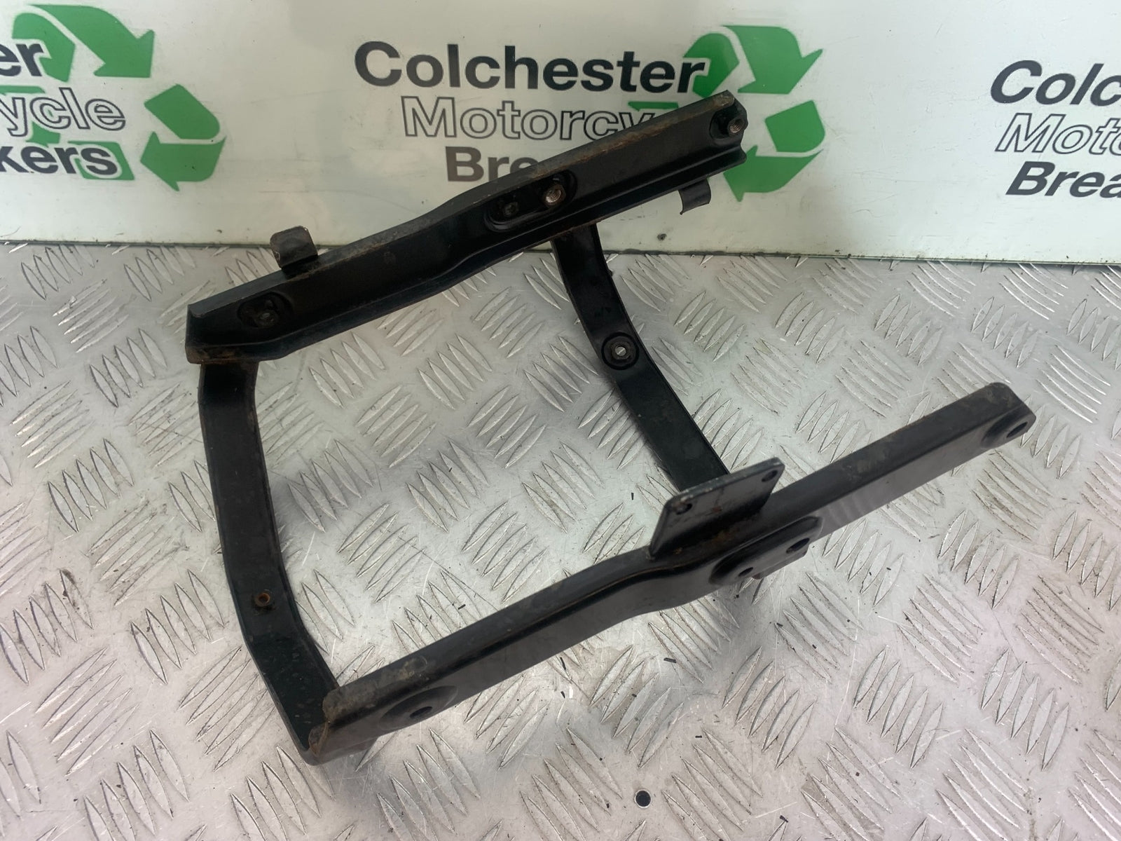 HONDA VTX1300 S-6 REAR MUDGUARD BRACKET  YEAR 2004-09 (CMB1159)