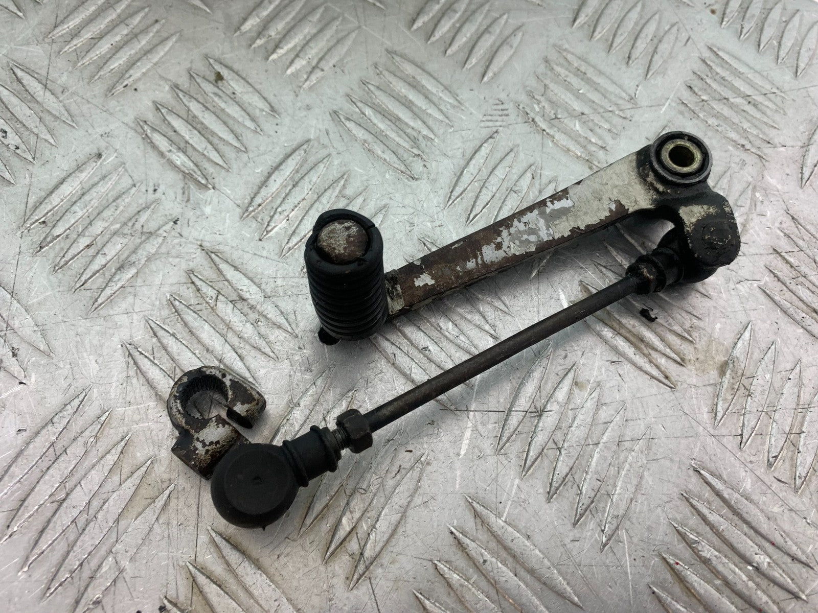 HONDA NTV 600 REVERE GEAR LEVER YEAR 1988-1996  (CMB1281)