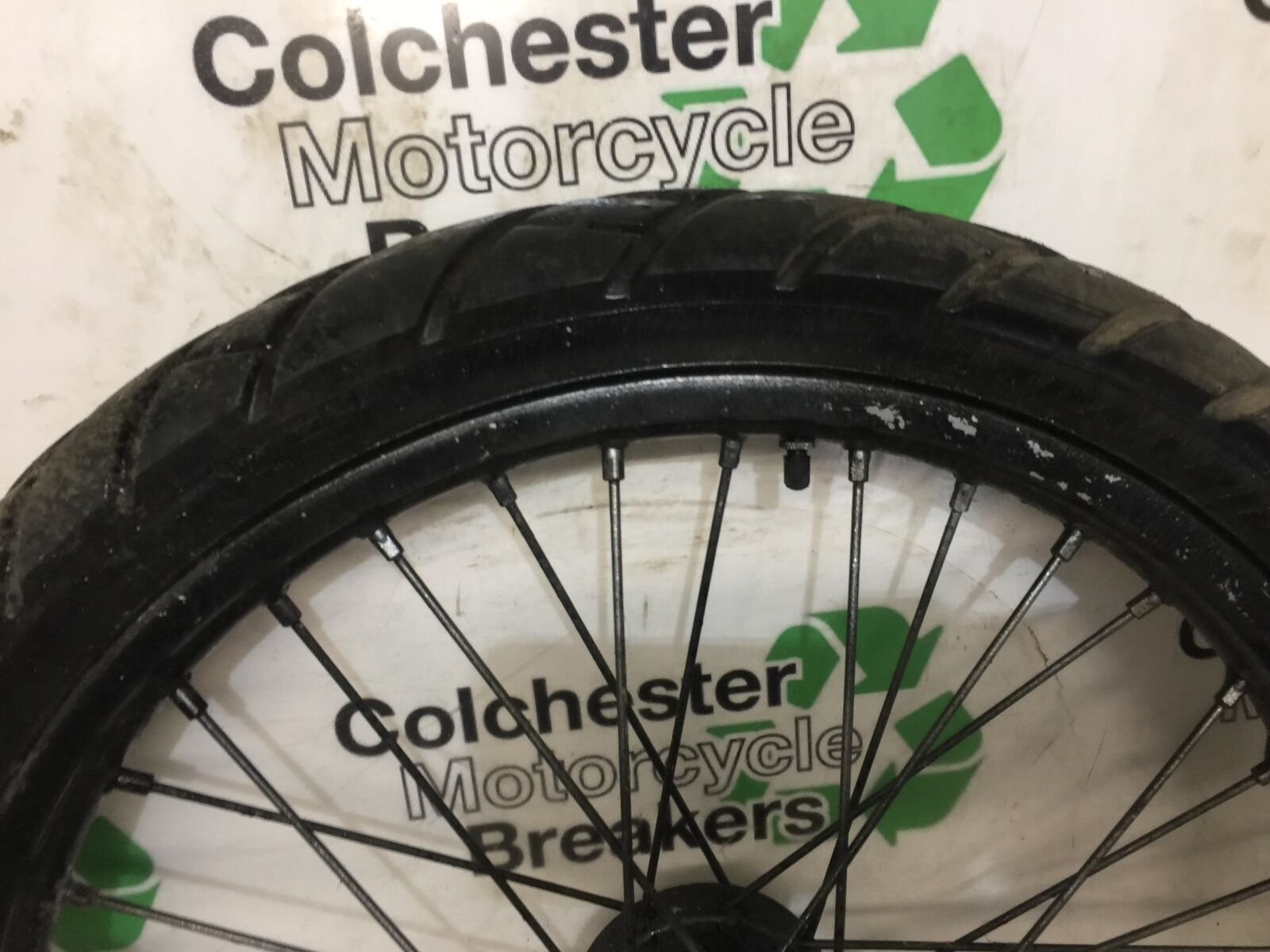 KTM400 KTM 400 LC4-E FRONT WHEEL   YEAR 2000 (STOCK 898)