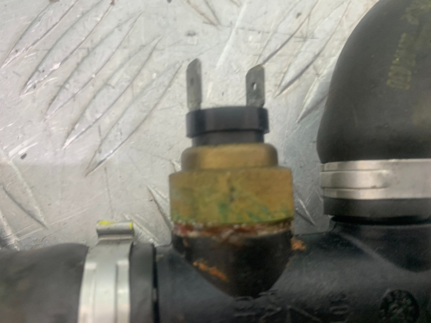 PIAGGIO VESPA GT125 L FAN SWITCH  YEAR 2003 (CMB1300)