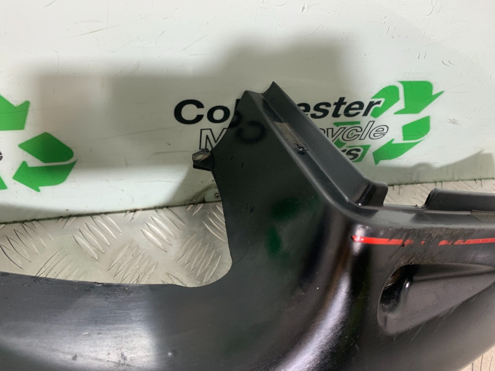 SUZUKI GSXR600 GSXR 600 SRAD LEFT SEAT PANEL   YEAR 1997-2000 (CMB1276)