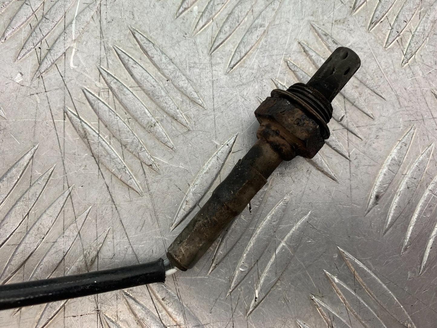 TRIUMPH 955i SPRINT ST OXYGEN SENSOR  YEAR 1999-04 (CMB1230)