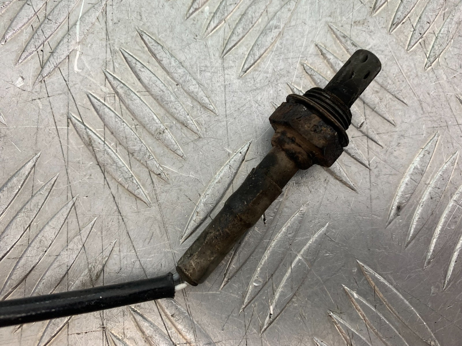 TRIUMPH 955i SPRINT ST OXYGEN SENSOR  YEAR 1999-04 (CMB1230)