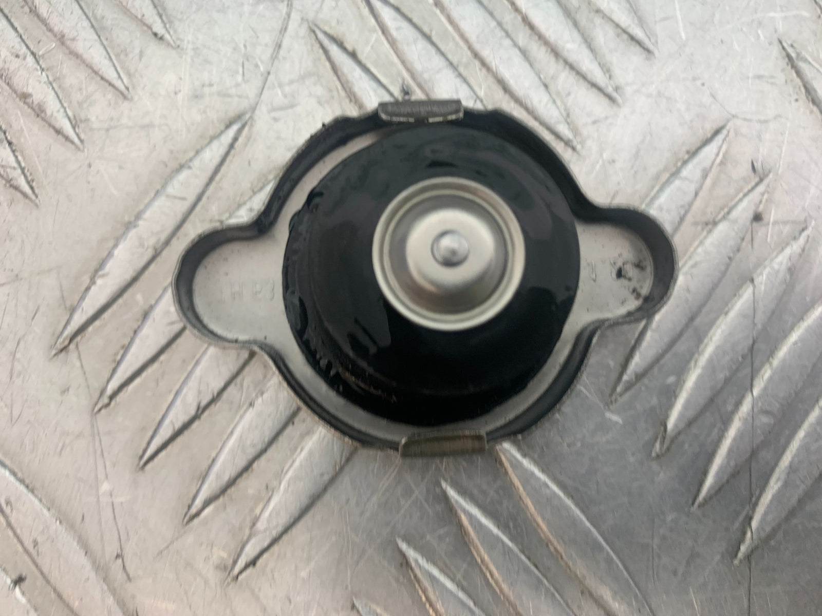 BMW M1000 R RADIATOR CAP  YEAR 2023-2024 (CMB1140)