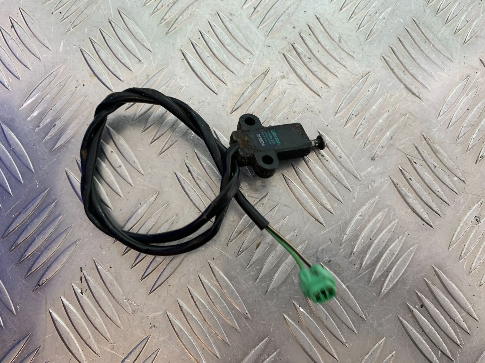 SUZUKI RF900 RF 900 SIDE STAND SWITCH   YEAR 1994-1999 (CMB1020)