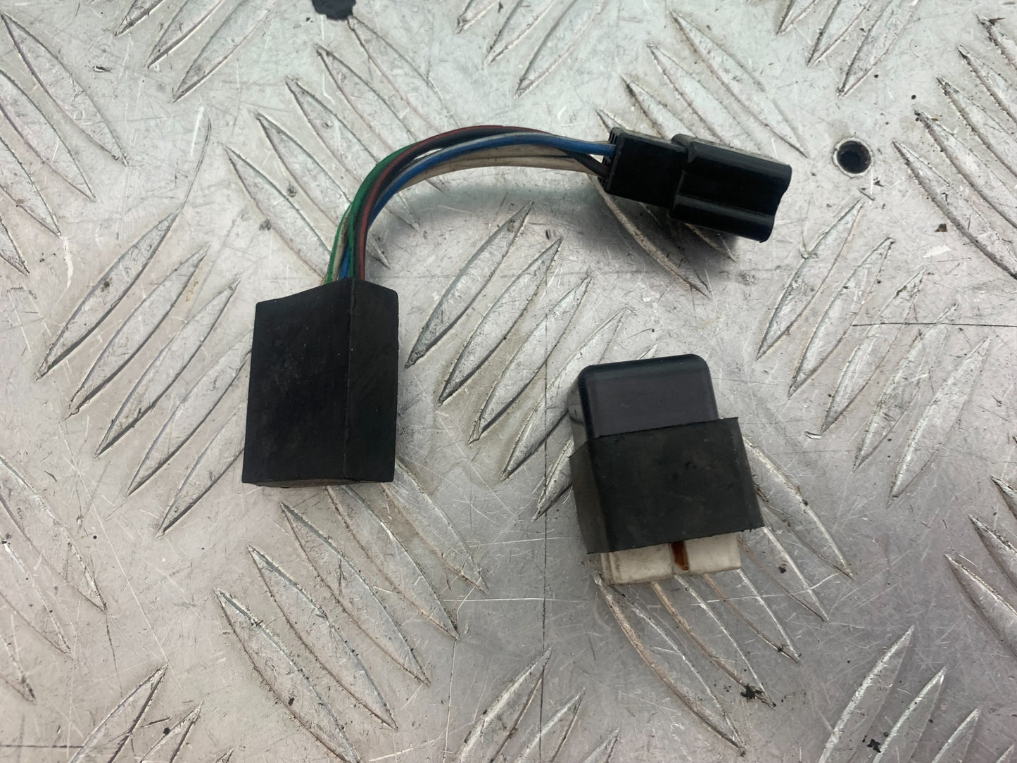 YAMAHA XV535 XV 535 VIRAGO RELAYS  YEAR 1994-02 (CMB1162)