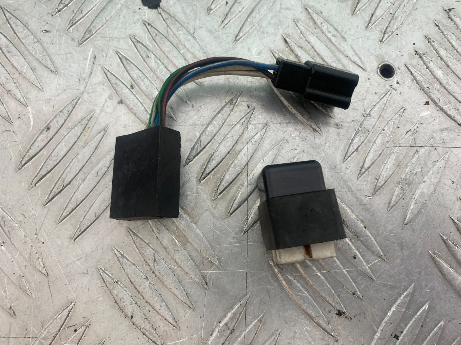 YAMAHA XV535 XV 535 VIRAGO RELAYS  YEAR 1994-02 (CMB1162)