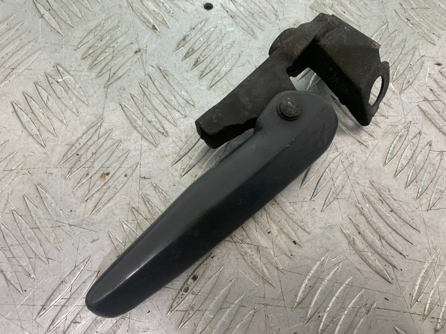 HONDA ST1100 PAN EUROPEAN GRAB HANDLE YEAR 1993-2001 (CMB1195)