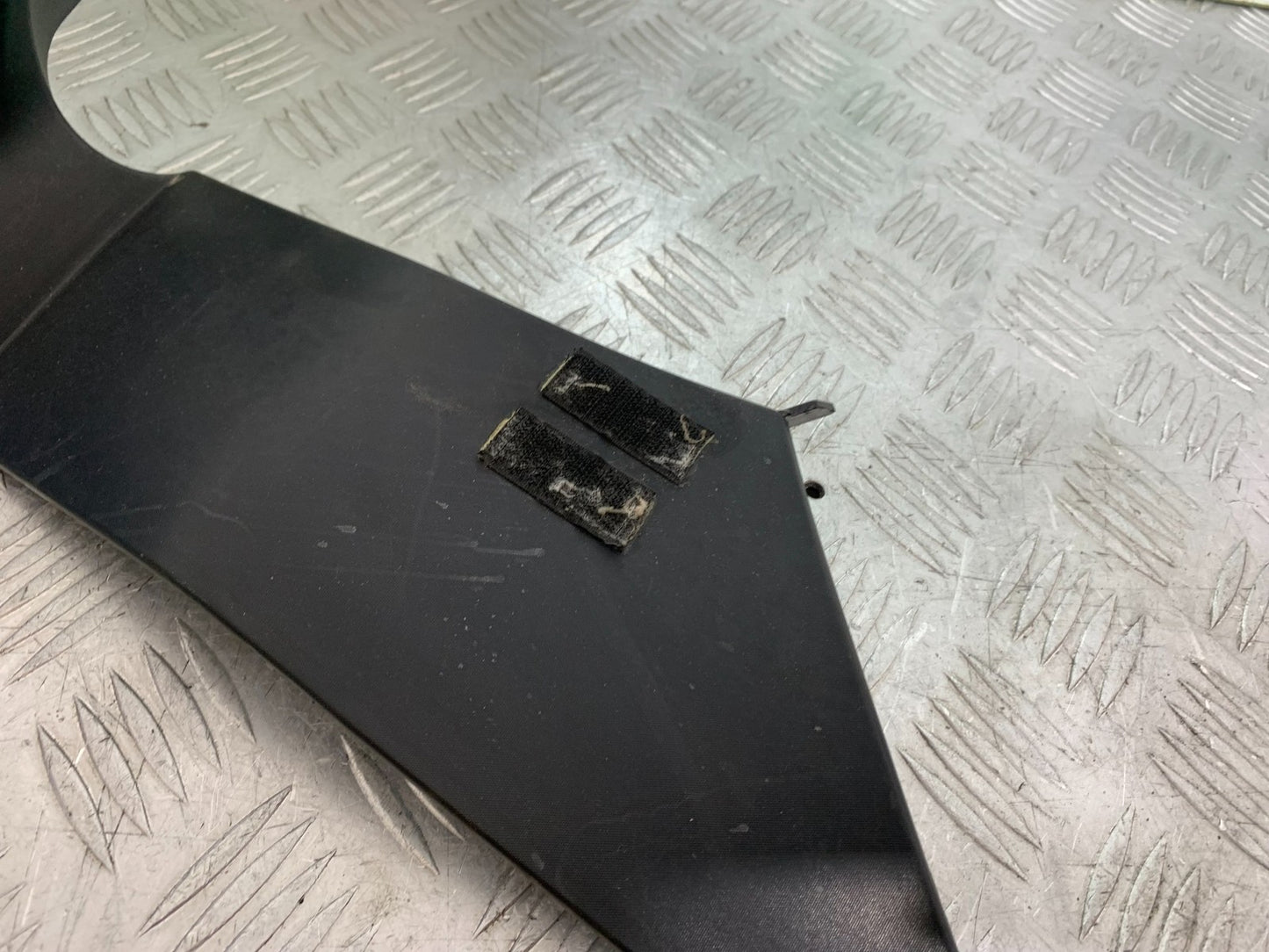 KAWASAKI GTR1400 GTR 1400 LEFT TOP INFILL PANEL YEAR 2007-2009 (CMB1306)