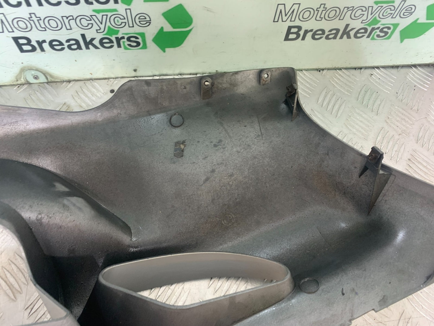 BMW K1200 K 1200 LT RIGHT LOWER FAIRING  YEAR 1999-07 (CMB1271)