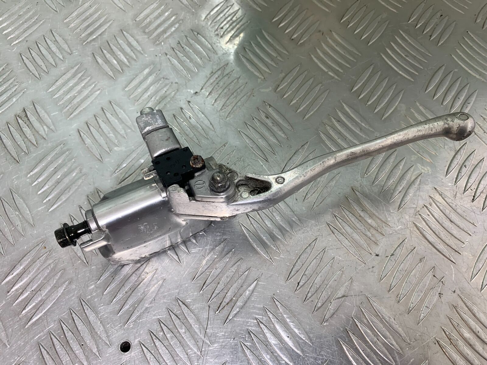 HONDA VT1100 C SHADOW SPIRIT FRONT MASTER CYLINDER 2002-2003 (CMB1035)