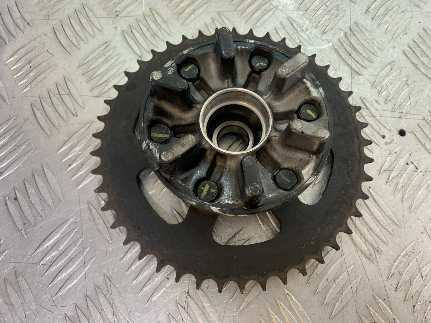 KTM DUKE 125 SPROCKET CARRIER  YEAR 2017-2022 (CMB1222)