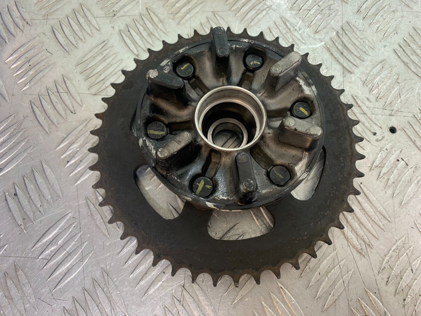 KTM DUKE 125 SPROCKET CARRIER  YEAR 2017-2022 (CMB1222)