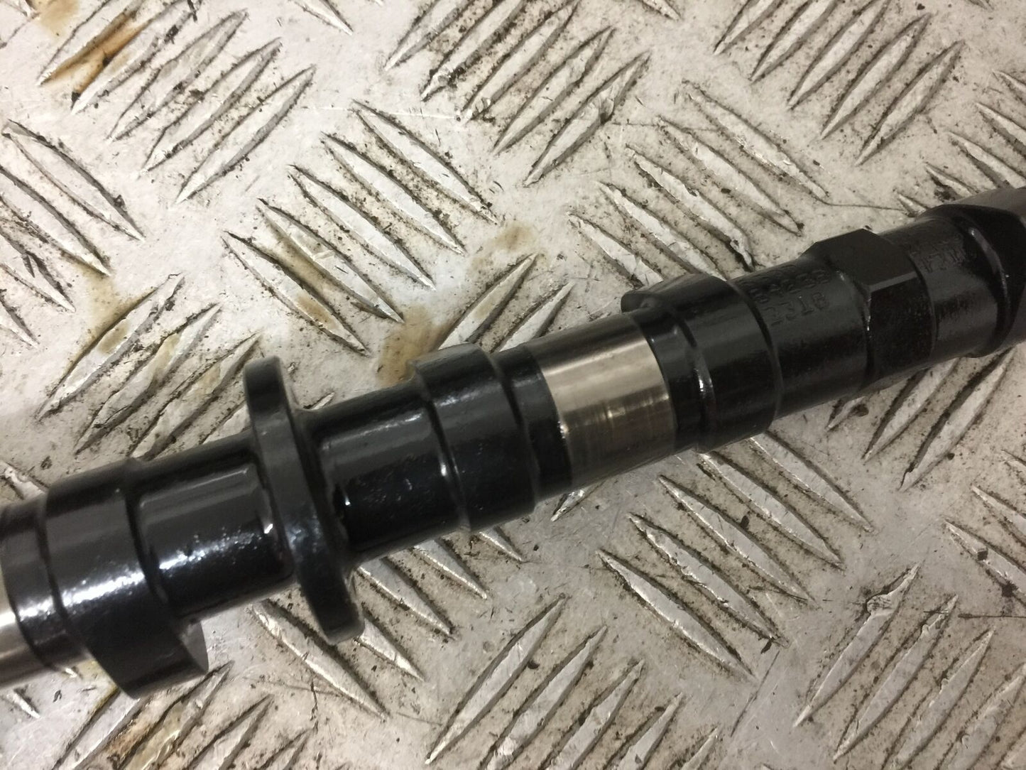 MV AGUSTA TURISMO VELOCE 800 INLET CAMSHAFT   YEAR 2017 (STOCK 885)