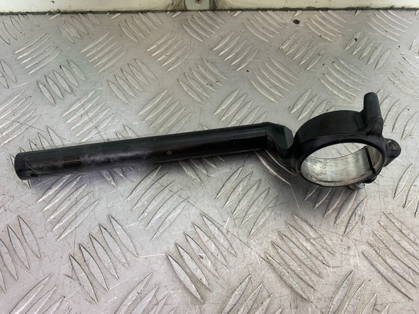 HONDA CBR1000 rr FIREBLADE LEFT HANDLEBAR  YEAR 2012-2016 (CMB1198)