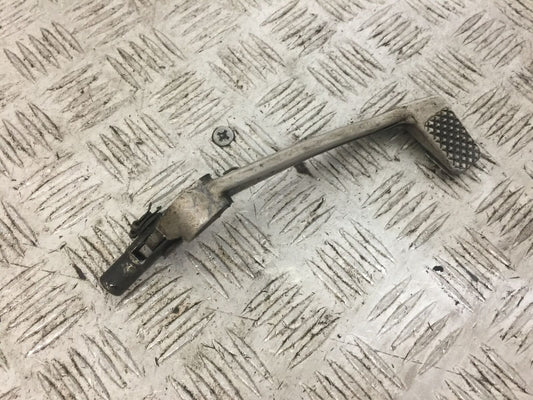 TRIUMPH TROPHY 900 REAR BRAKE PEDAL YEAR 1993-95 (STOCK 799)