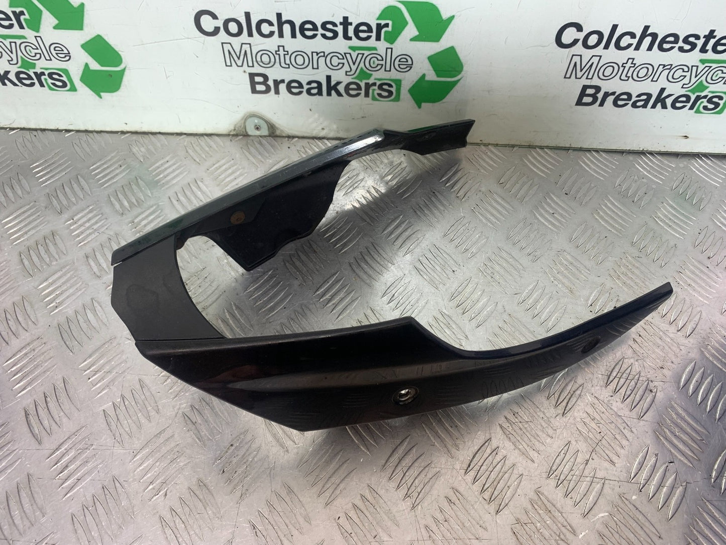TRIUMPH 675 STREET TRIPLE BELLYPAN   2013-2016 (CMB1186)