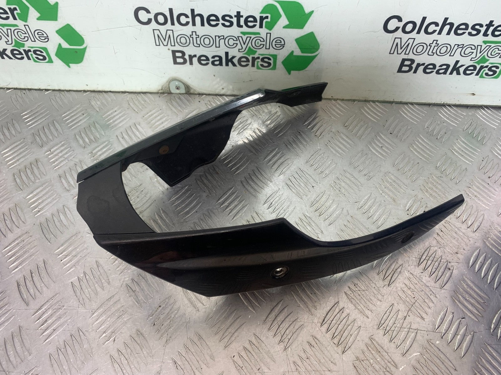 TRIUMPH 675 STREET TRIPLE BELLYPAN   2013-2016 (CMB1186)