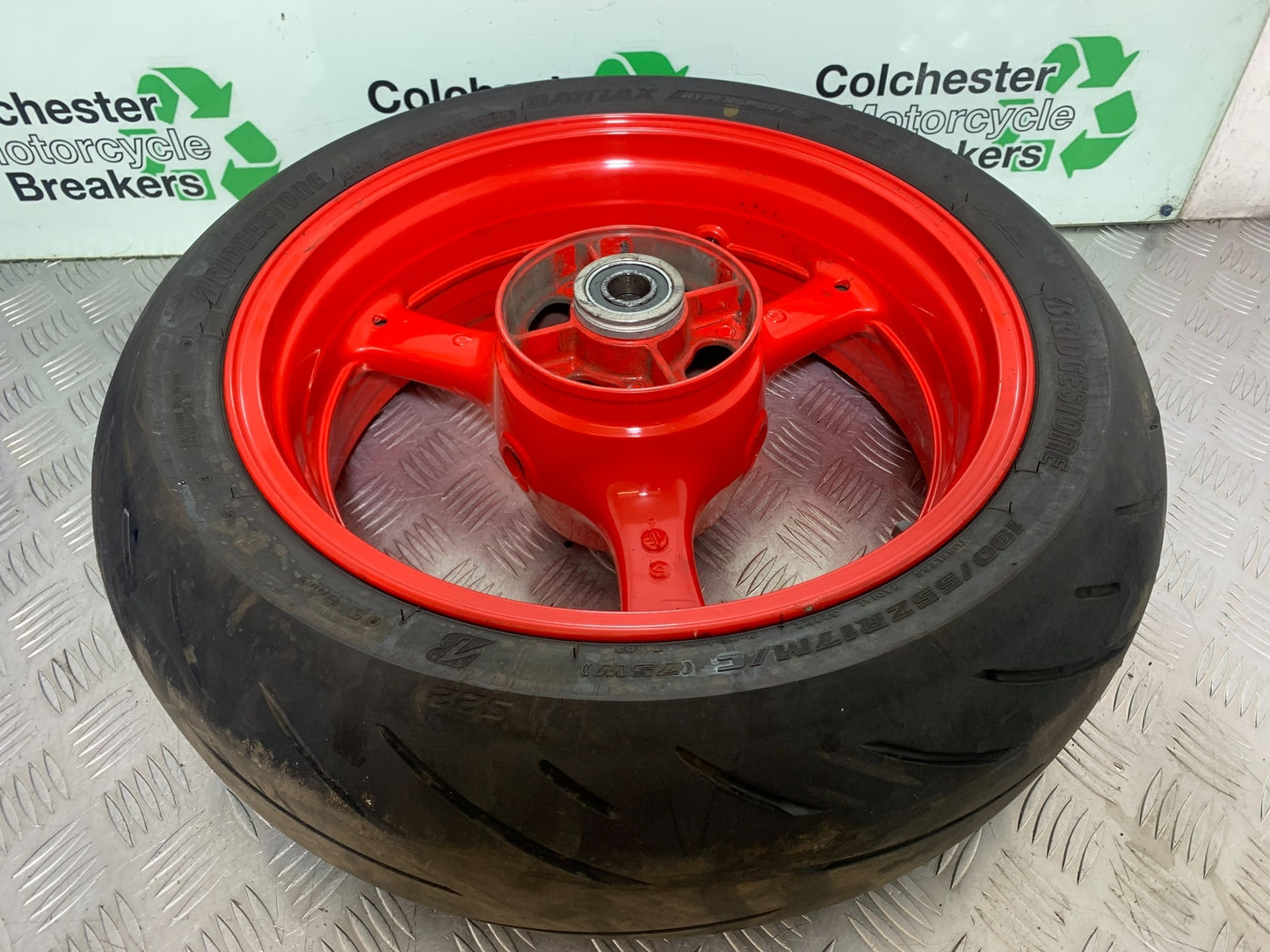 KAWASAKI ZX10R ZX 10R REAR WHEEL YEAR 2011-2015 (CMB1154)