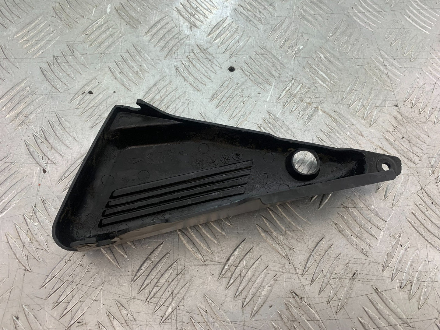 YAMAHA FZS600 FAZER 600 LEFT FRAME COVER  YEAR 1998-2001 (CMB1267)