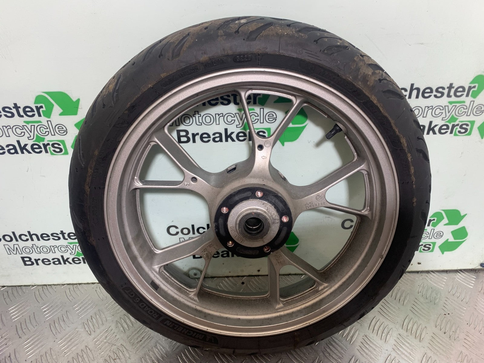 KAWASAKI GTR1400 GTR 1400 FRONT WHEEL (GOOD TYRE) YEAR 2007-2009 (CMB1174)