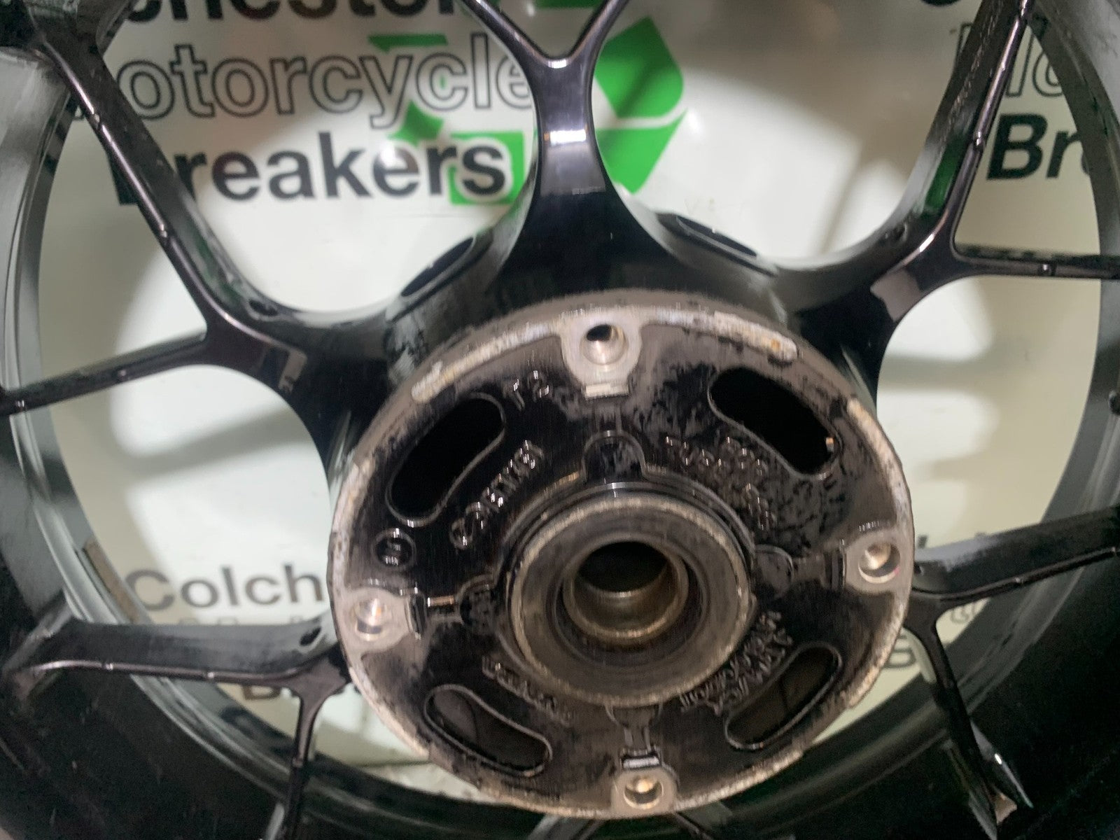 HONDA CBR1000 rr FIREBLADE REAR WHEEL   2012-2016 (CMB1280)