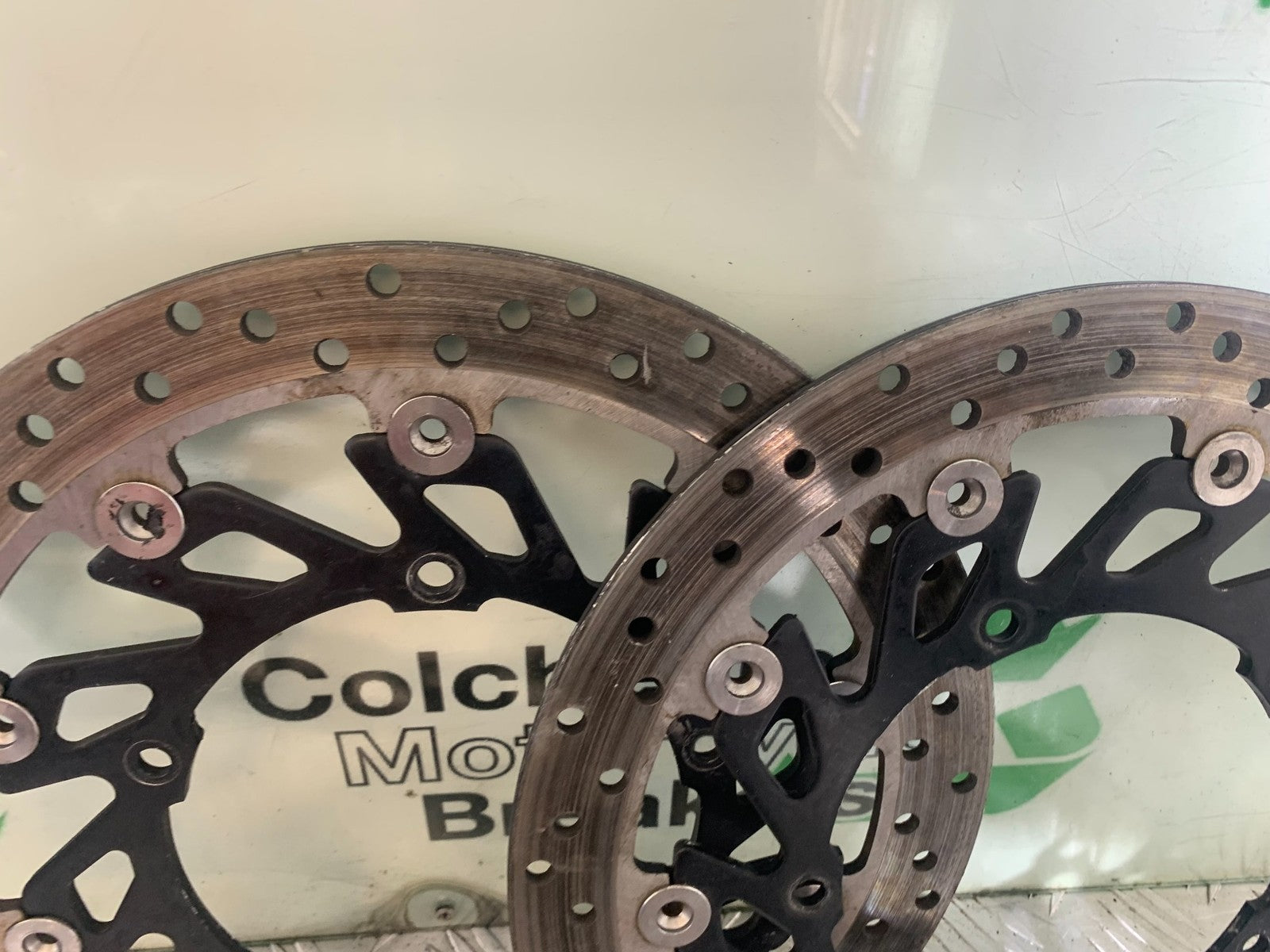 YAMAHA YZF R1 14 B BIG BANG FRONT BRAKE DISCS   2009-14 (CMB1175)