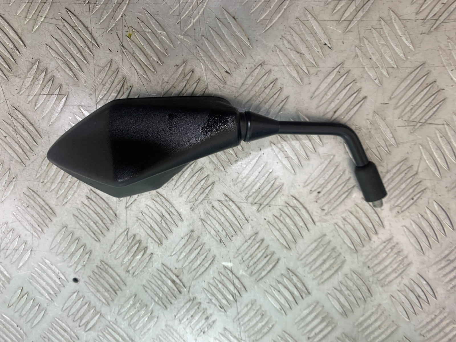 KAWASAKI Z125 Z 125 RIGHT MIRROR  YEAR  2018-2023 (CMB1167)