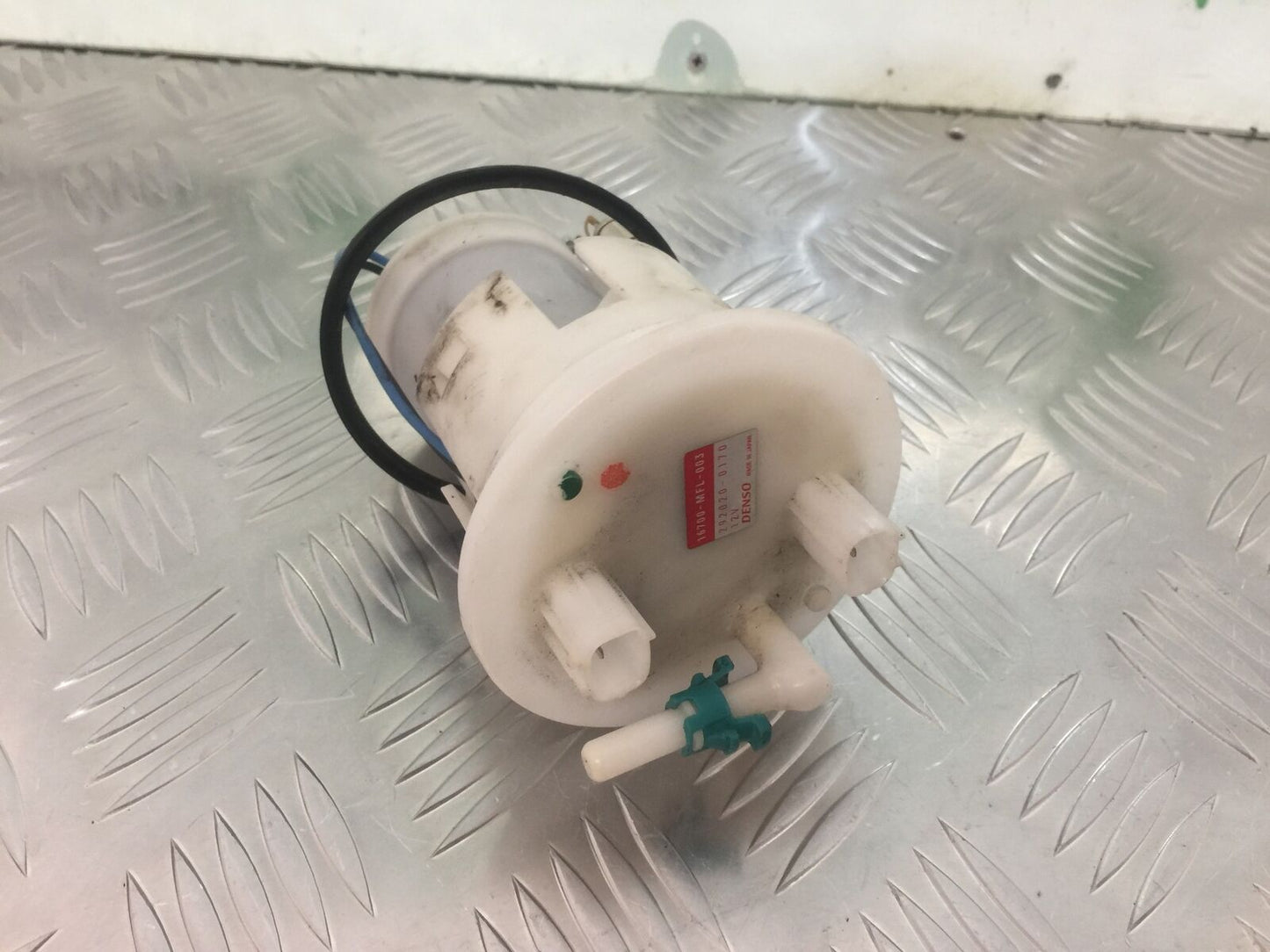 HONDA CBR1000 rr FIREBLADE PETROL PUMP    2008-2011 (STOCK 930)