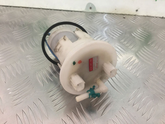 HONDA CBR1000 rr FIREBLADE PETROL PUMP    2008-2011 (STOCK 930)