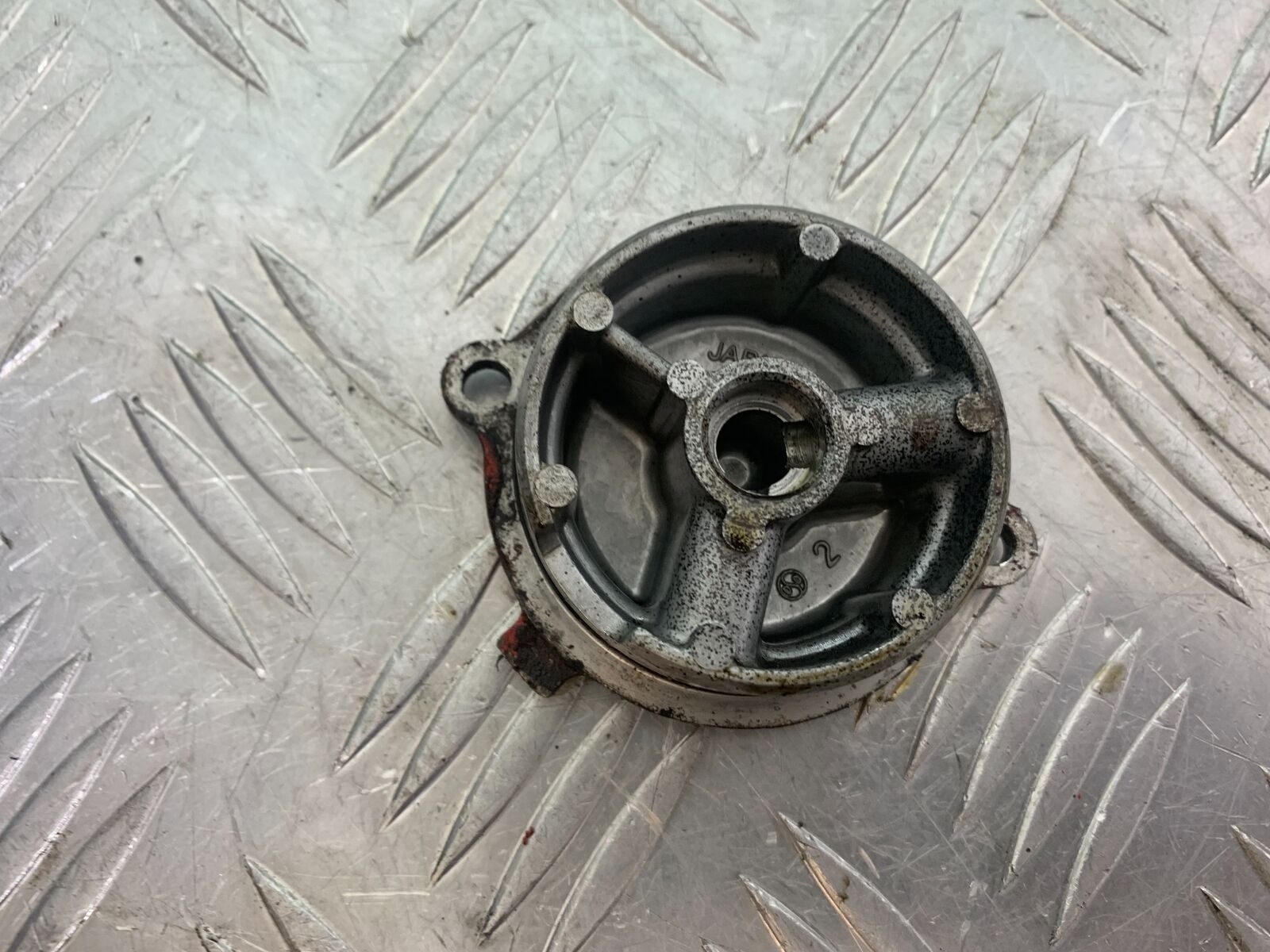 KAWASAKI KLR600 KLR 600 OIL FILTER COVER  YEAR 1993-1995