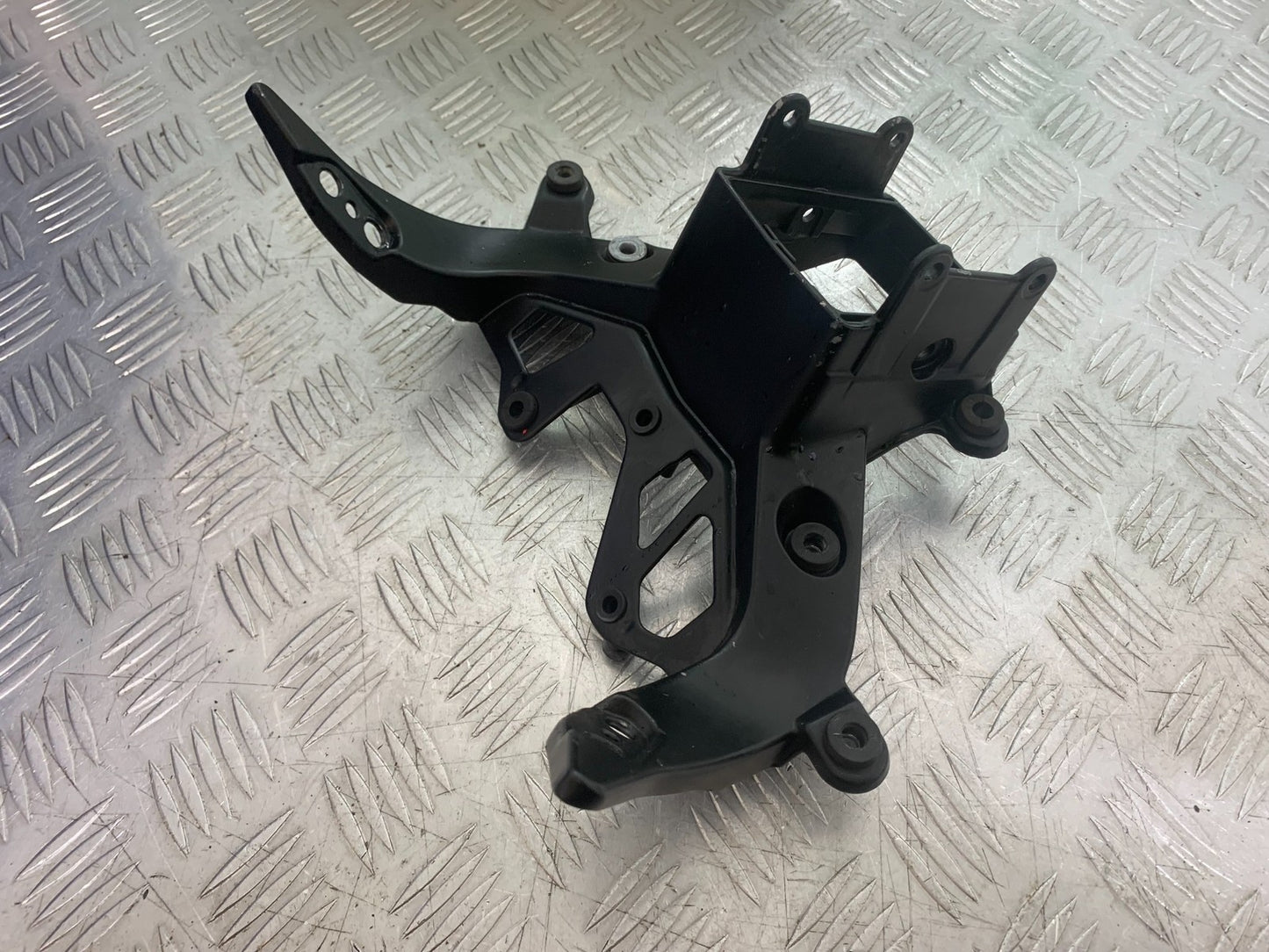 BMW S1000 RR FAIRING BRACKET   YEAR 2015-2018 (CMB1246)